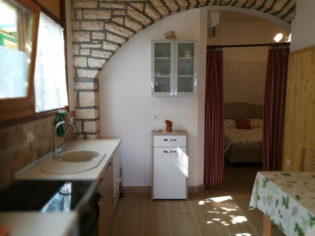 Apartments Val Mari - Laguna Rovinj Exterior photo